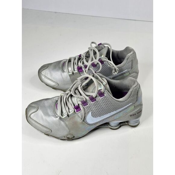 Nike Shox Shoes Womens 8 rare, iridescent sneakers,‎ silver blue purple - Picture 3 of 9